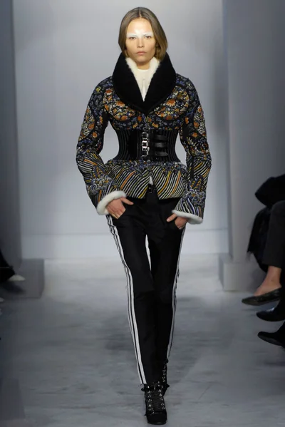 Look 23